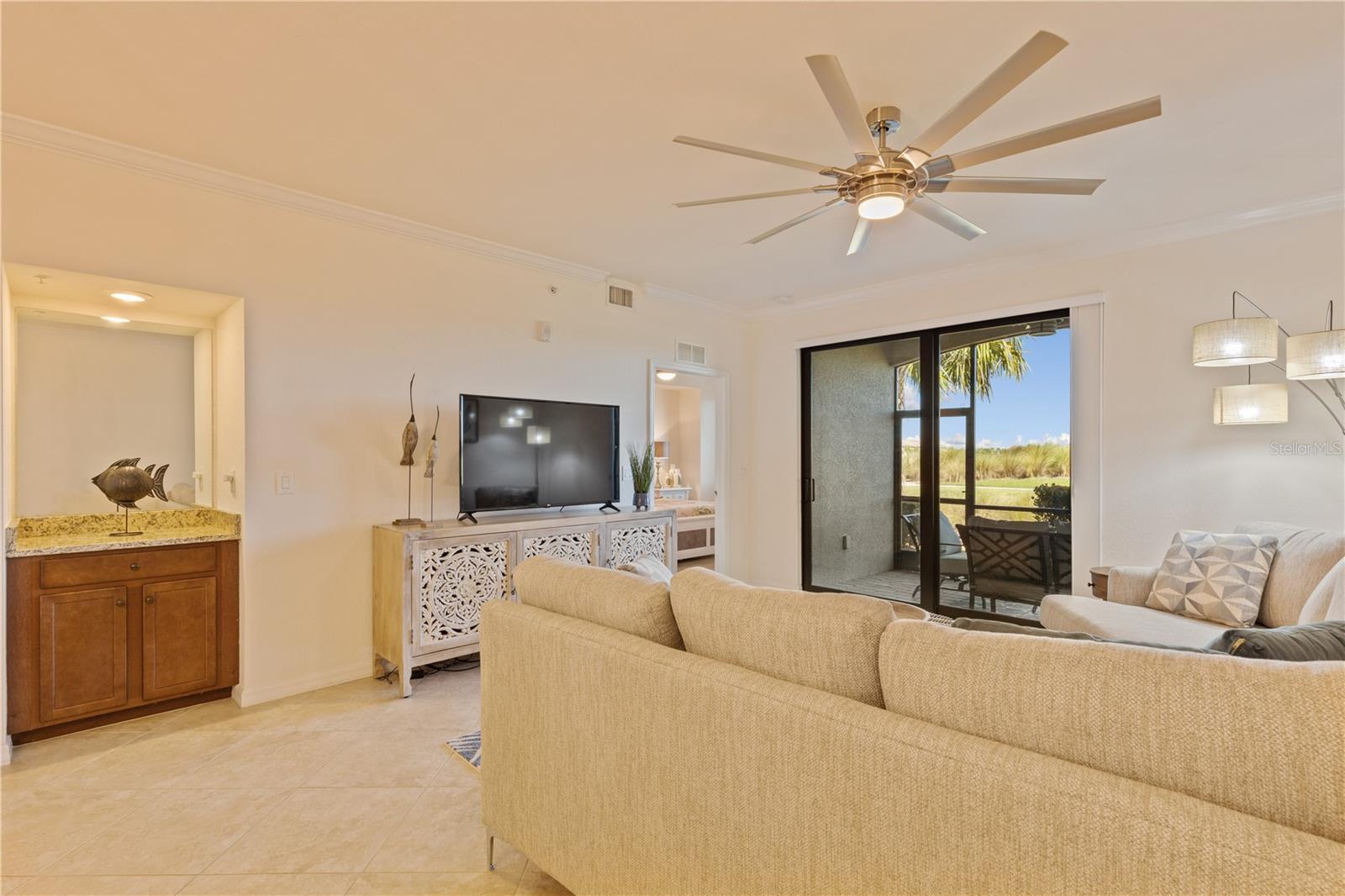 5558 PALMER CIR #102, BRADENTON, FL, 34211