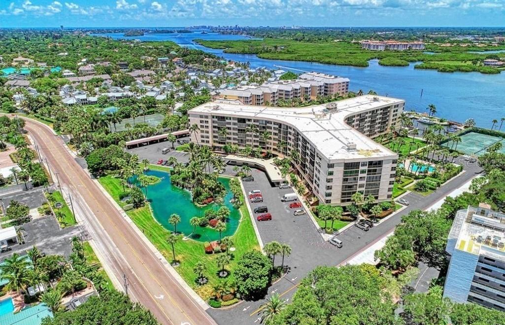 5855 MIDNIGHT PASS RD #317, SARASOTA, FL, 34242