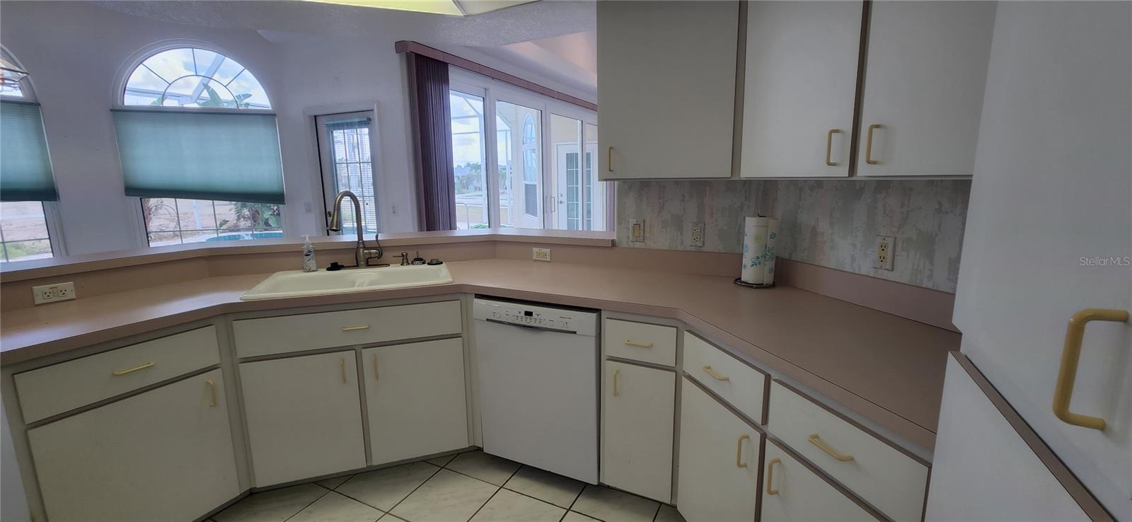 443 MADRID BLVD, PUNTA GORDA, FL, 33950