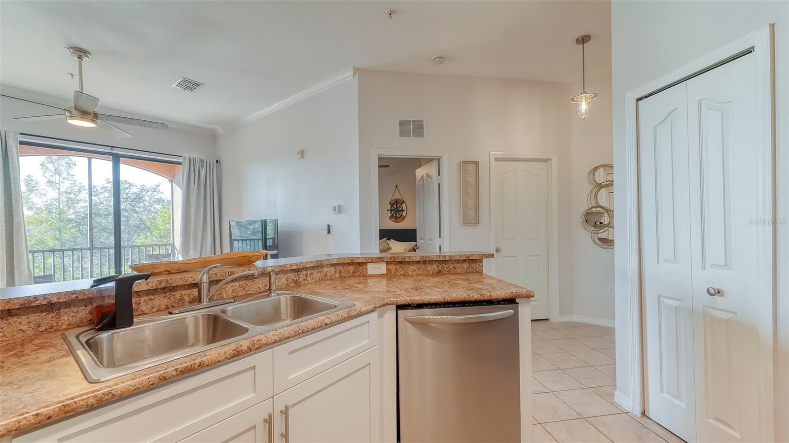 8367 38TH STREET CIR E #303, SARASOTA, FL, 34243