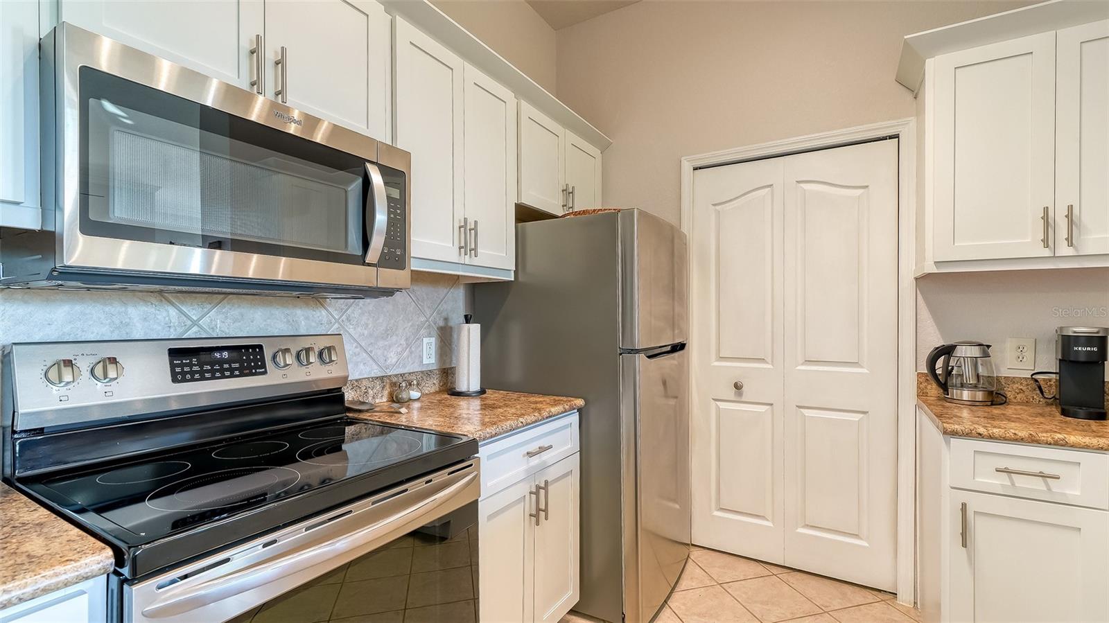 8367 38TH STREET CIR E #303, SARASOTA, FL, 34243