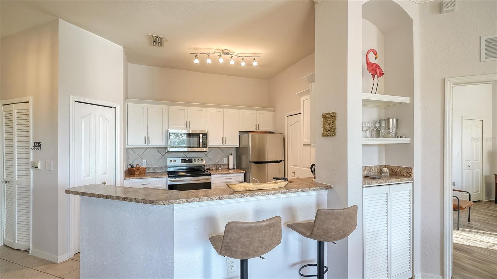 8367 38TH STREET CIR E #303, SARASOTA, FL, 34243