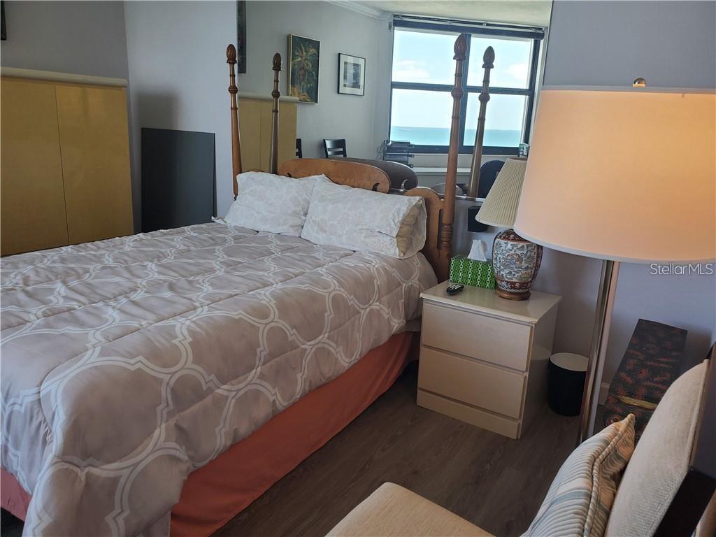 1050 LONGBOAT CLUB RD #1006, LONGBOAT KEY, FL, 34228