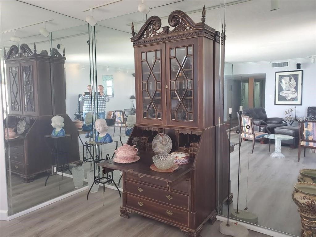 1050 LONGBOAT CLUB RD #1006, LONGBOAT KEY, FL, 34228