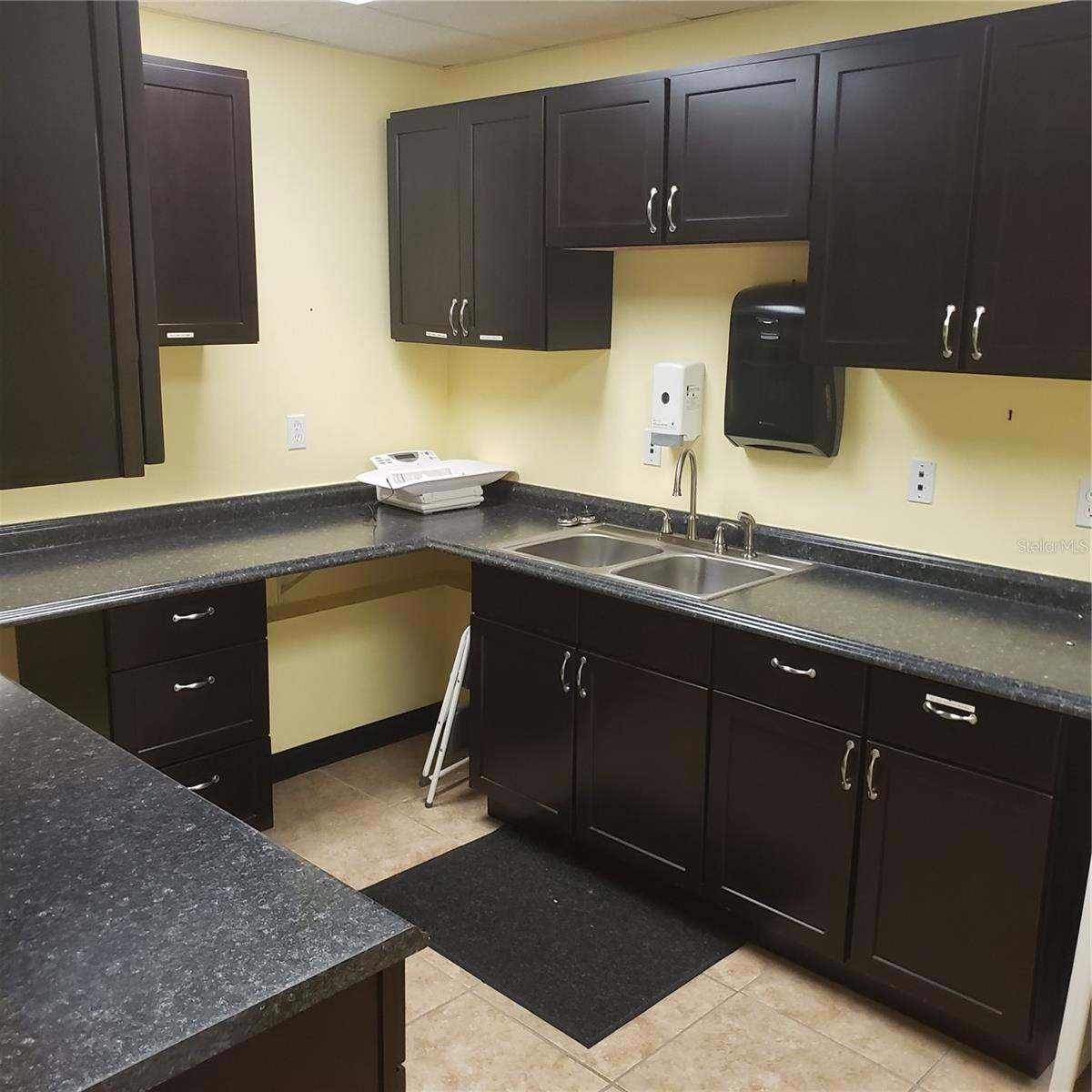 25050 W NEWBERRY RD, NEWBERRY, FL, 32669