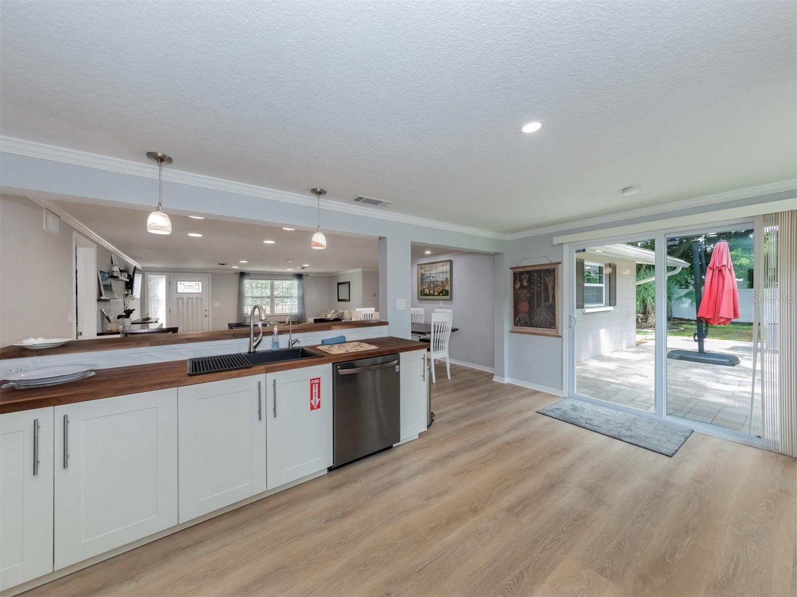 6115 CARLTON AVE, SARASOTA, FL, 34231
