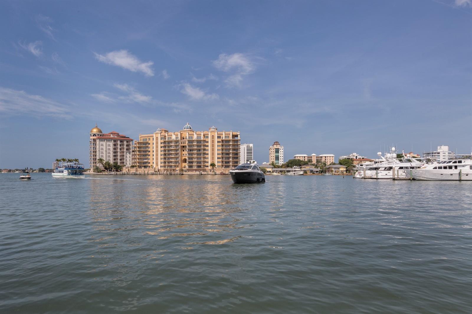 6115 CARLTON AVE, SARASOTA, FL, 34231