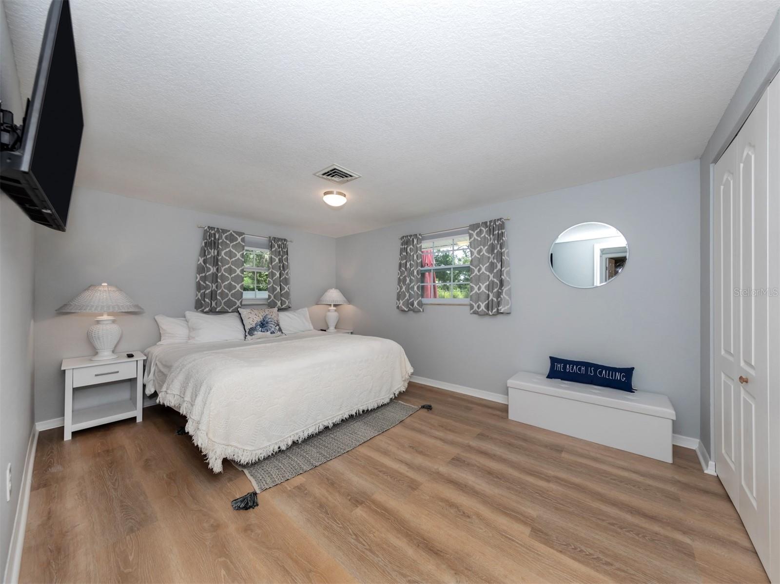 6115 CARLTON AVE, SARASOTA, FL, 34231