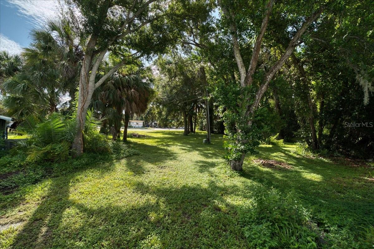 1040 BROADWAY, DUNEDIN, FL, 34698