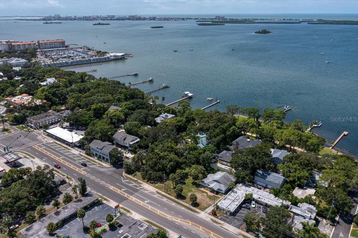1040 BROADWAY, DUNEDIN, FL, 34698