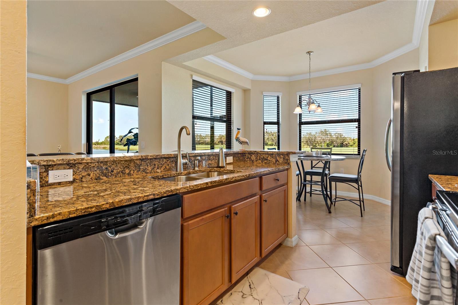 7121 RIVER HAMMOCK DR #102, BRADENTON, FL, 34212