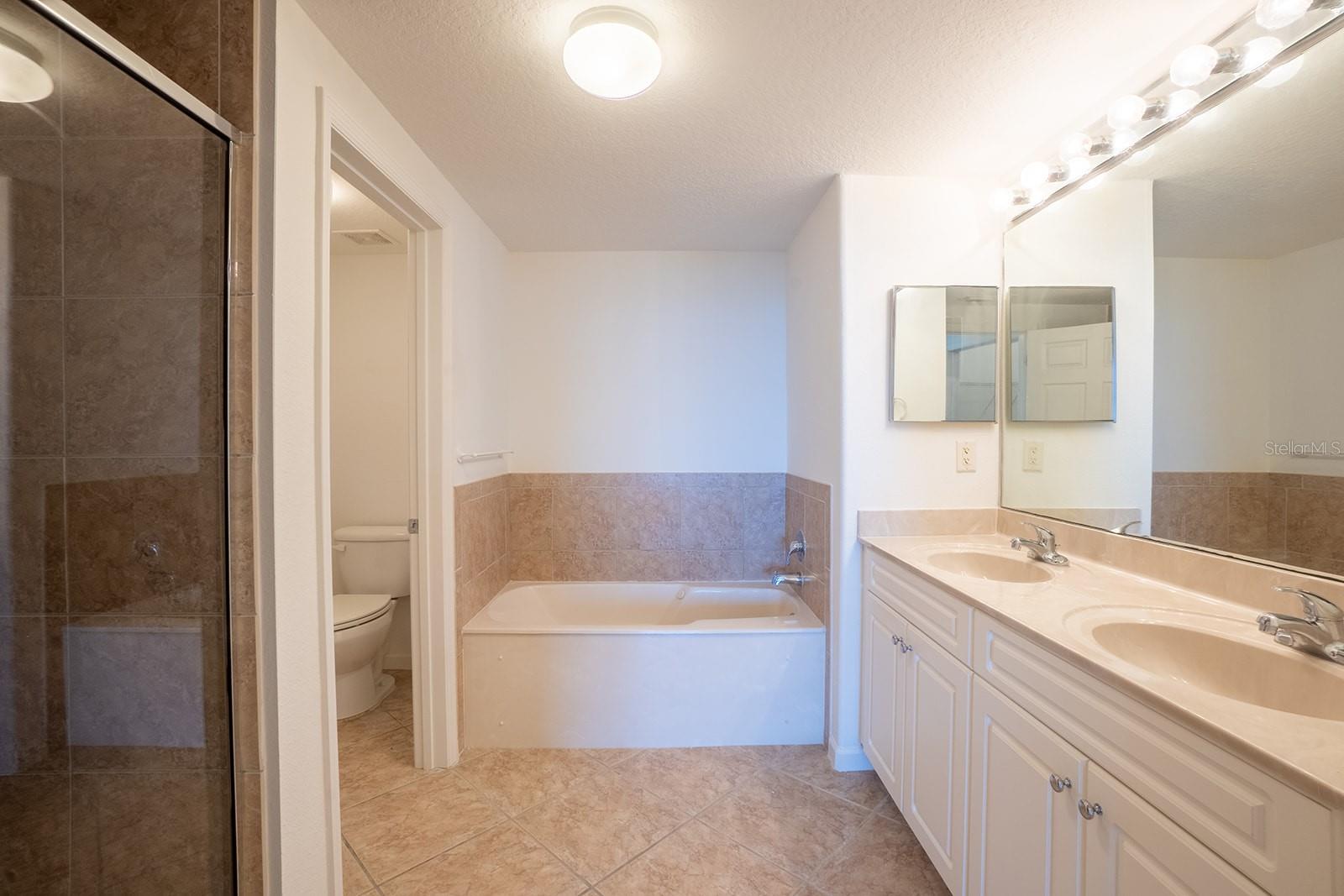 80 SURFVIEW DR #302, PALM COAST, FL, 32137
