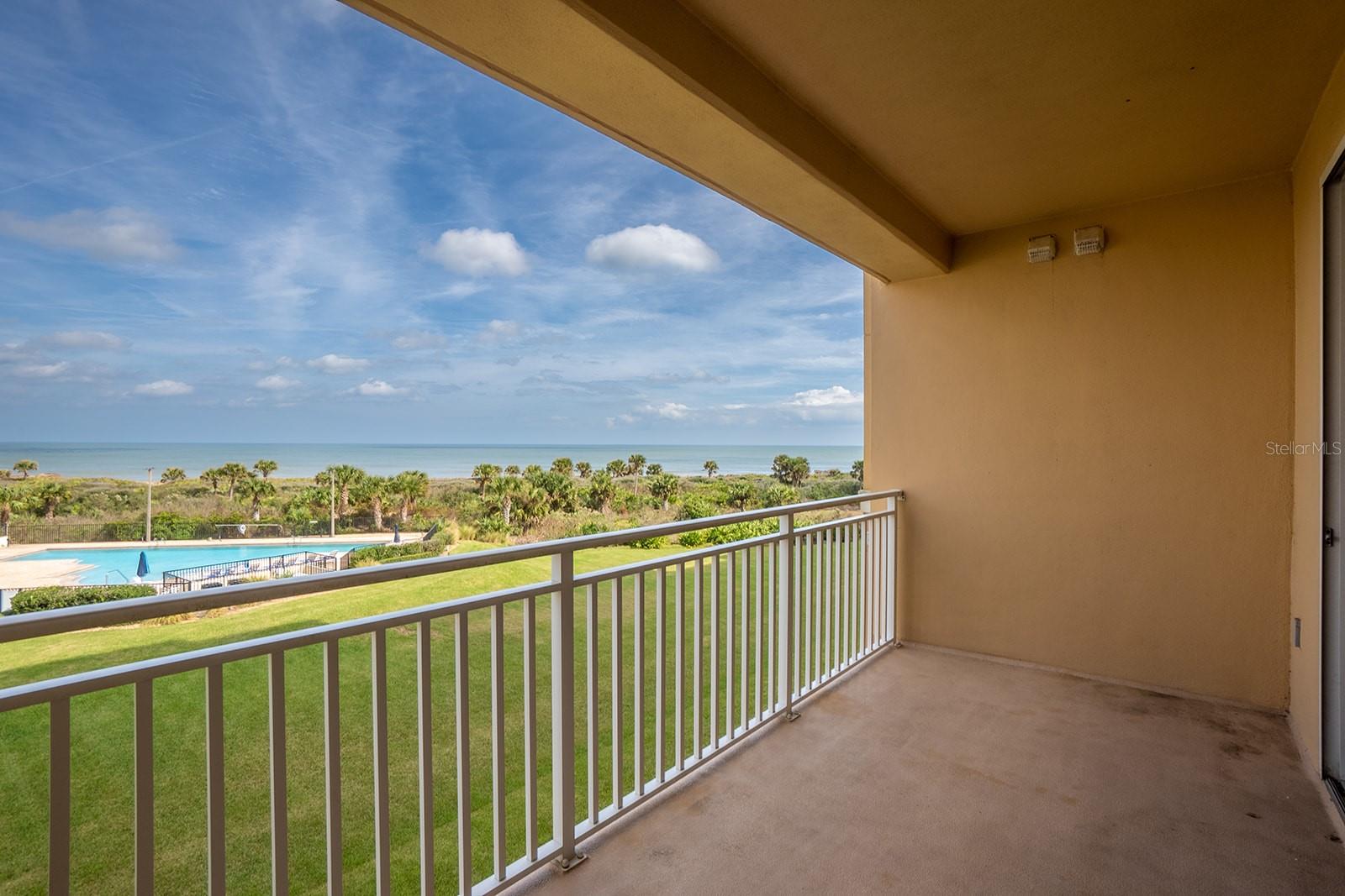 80 SURFVIEW DR #302, PALM COAST, FL, 32137