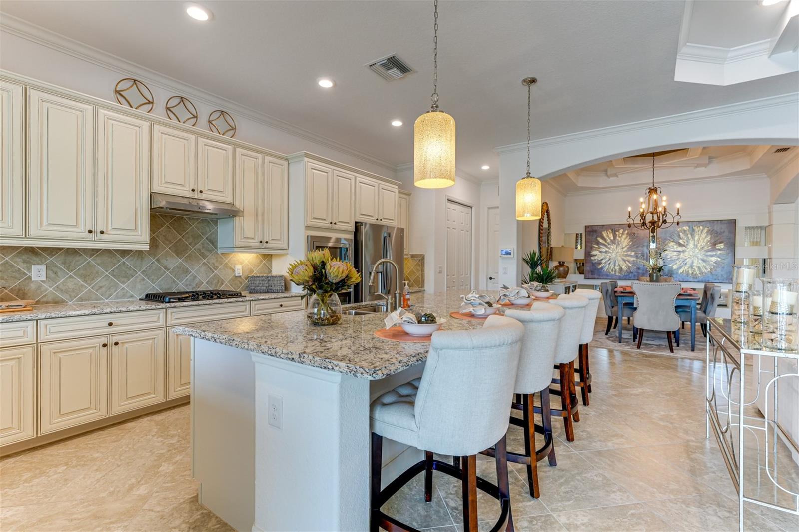 5803 CESSNA RUN, BRADENTON, FL, 34211