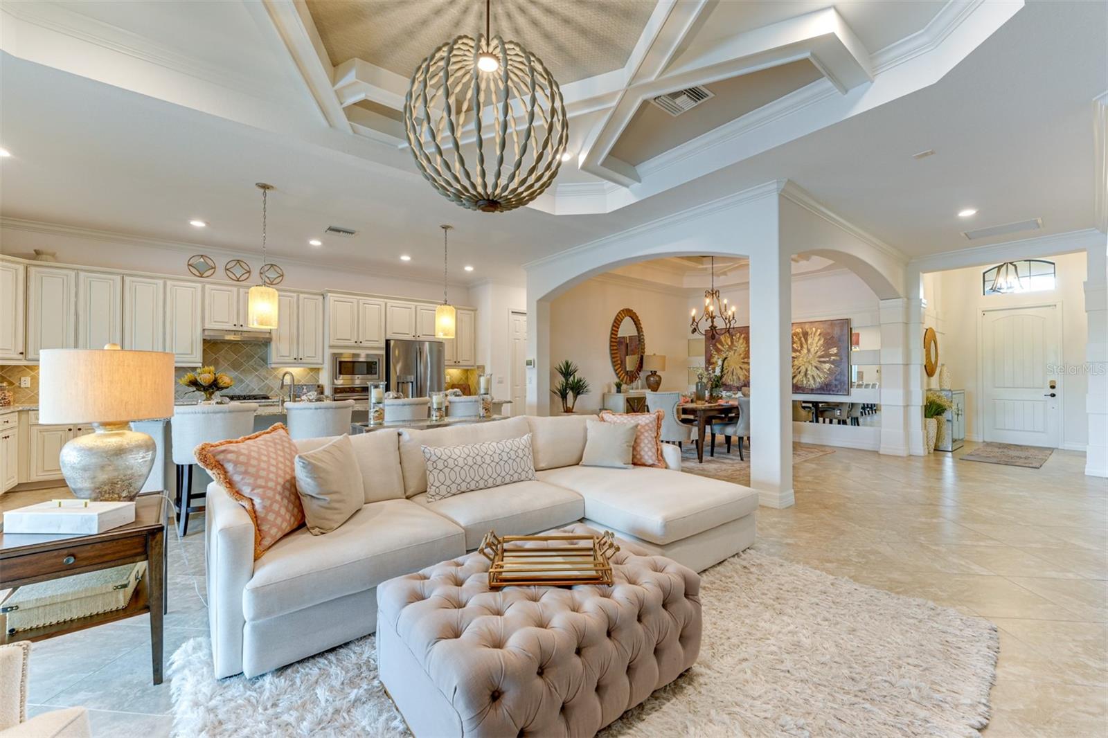5803 CESSNA RUN, BRADENTON, FL, 34211