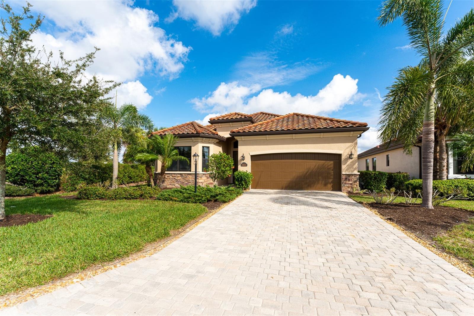 5803 CESSNA RUN, BRADENTON, FL, 34211