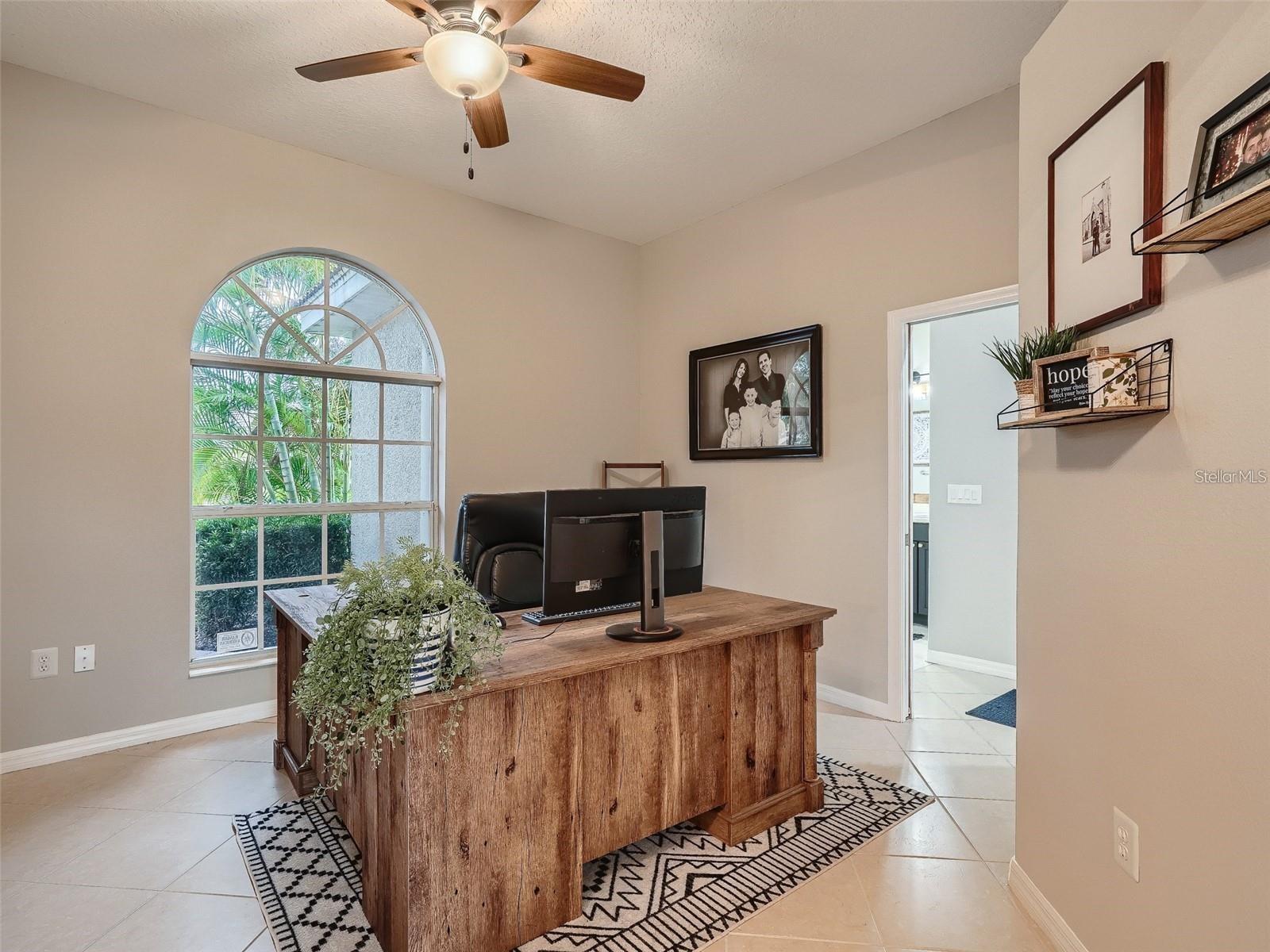 7742 CAMDEN HARBOUR DR, BRADENTON, FL, 34212