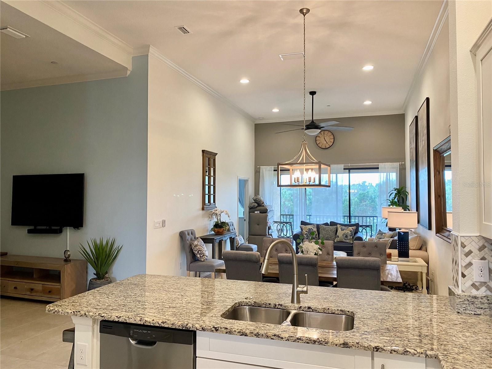 13710 MESSINA LOOP #203, BRADENTON, FL, 34211