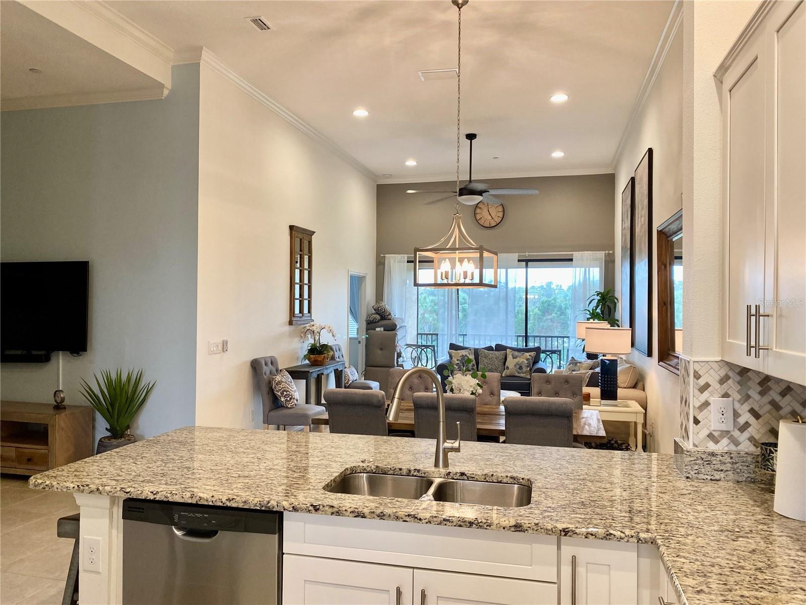 13710 MESSINA LOOP #203, BRADENTON, FL, 34211