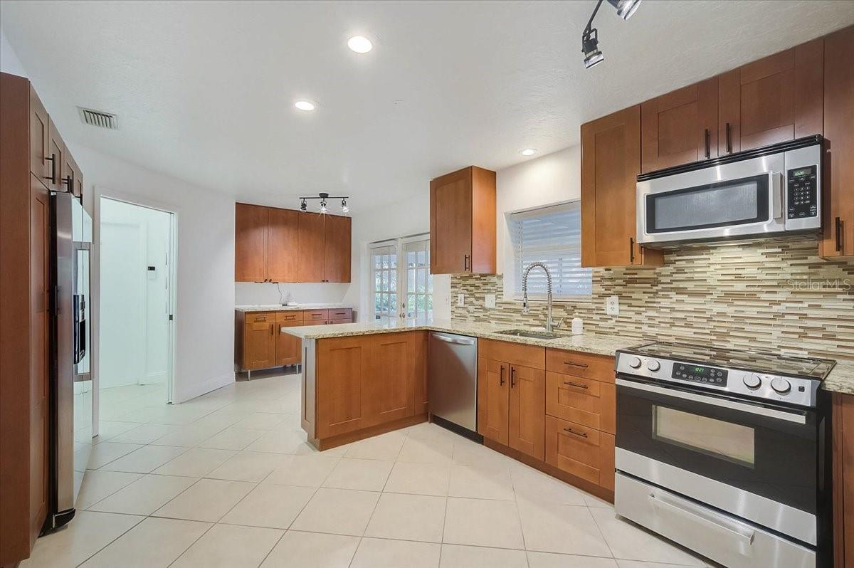 4989 CLUBVIEW CT E, BRADENTON, FL, 34203