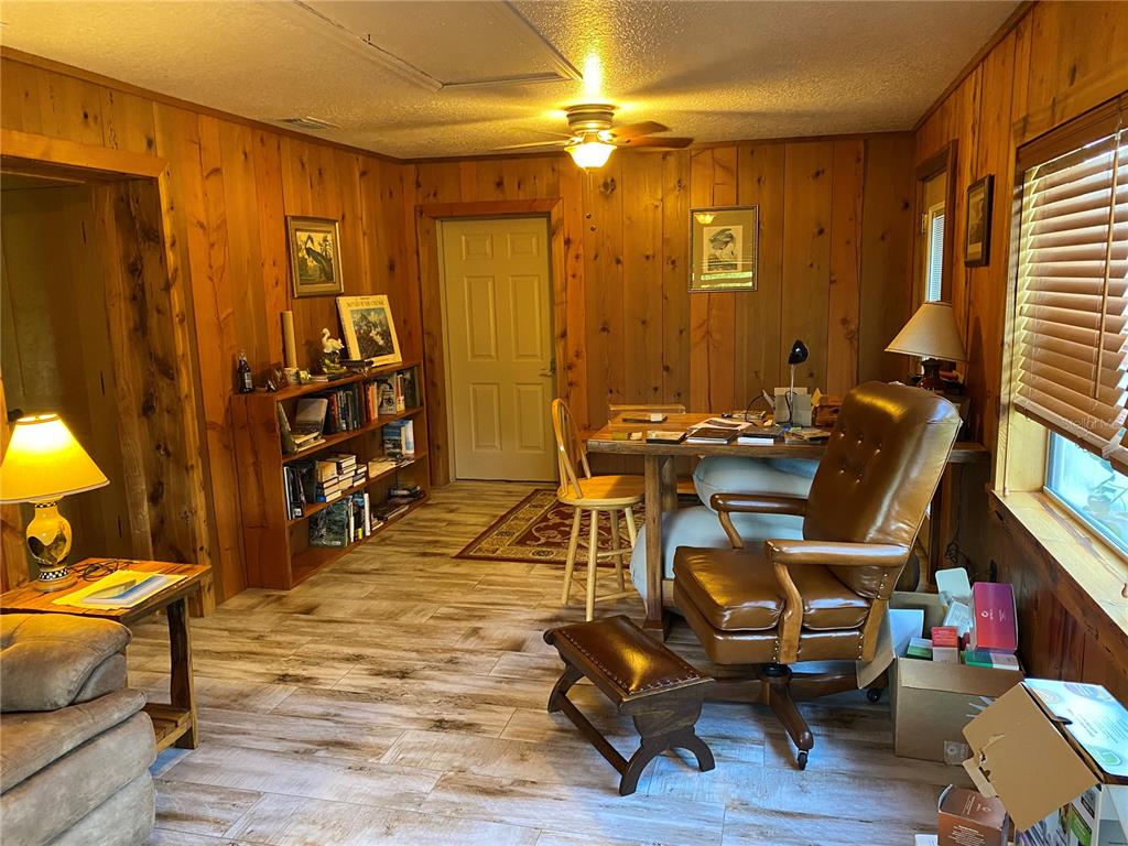 P4923941 Property Photo