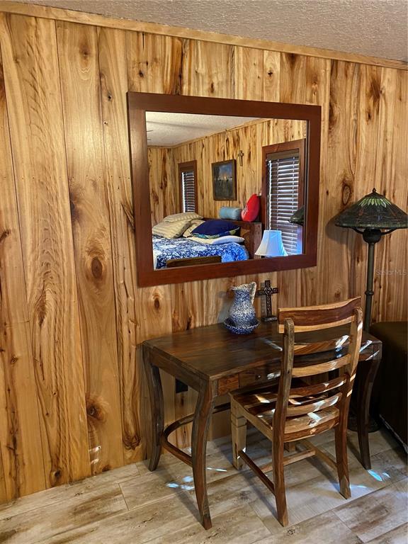 P4923941 Property Photo