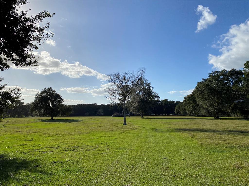 P4923941 Property Photo