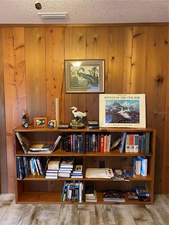 P4923941 Property Photo