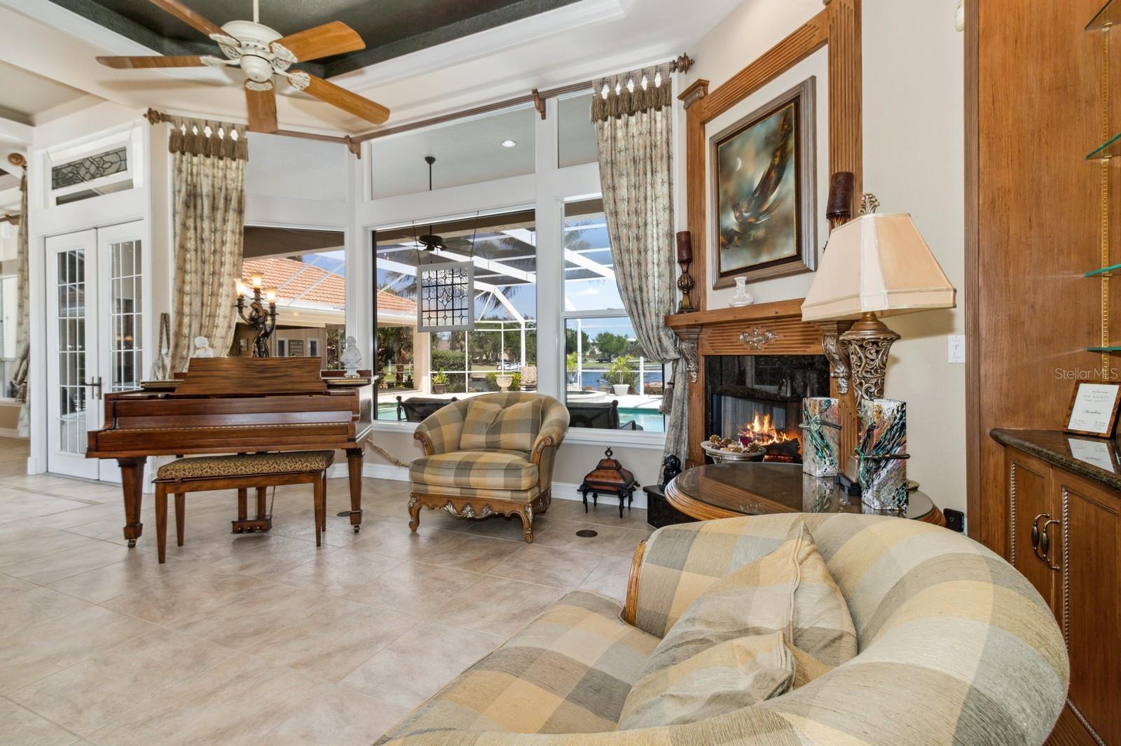 1524 COLUMBIAN DR, PUNTA GORDA, FL, 33950