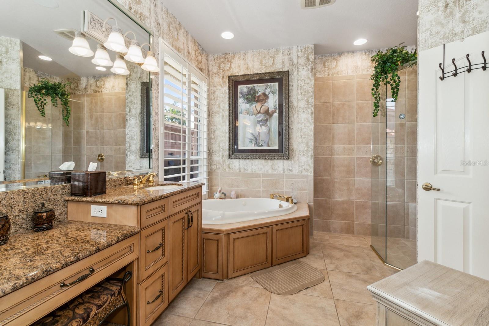 1524 COLUMBIAN DR, PUNTA GORDA, FL, 33950