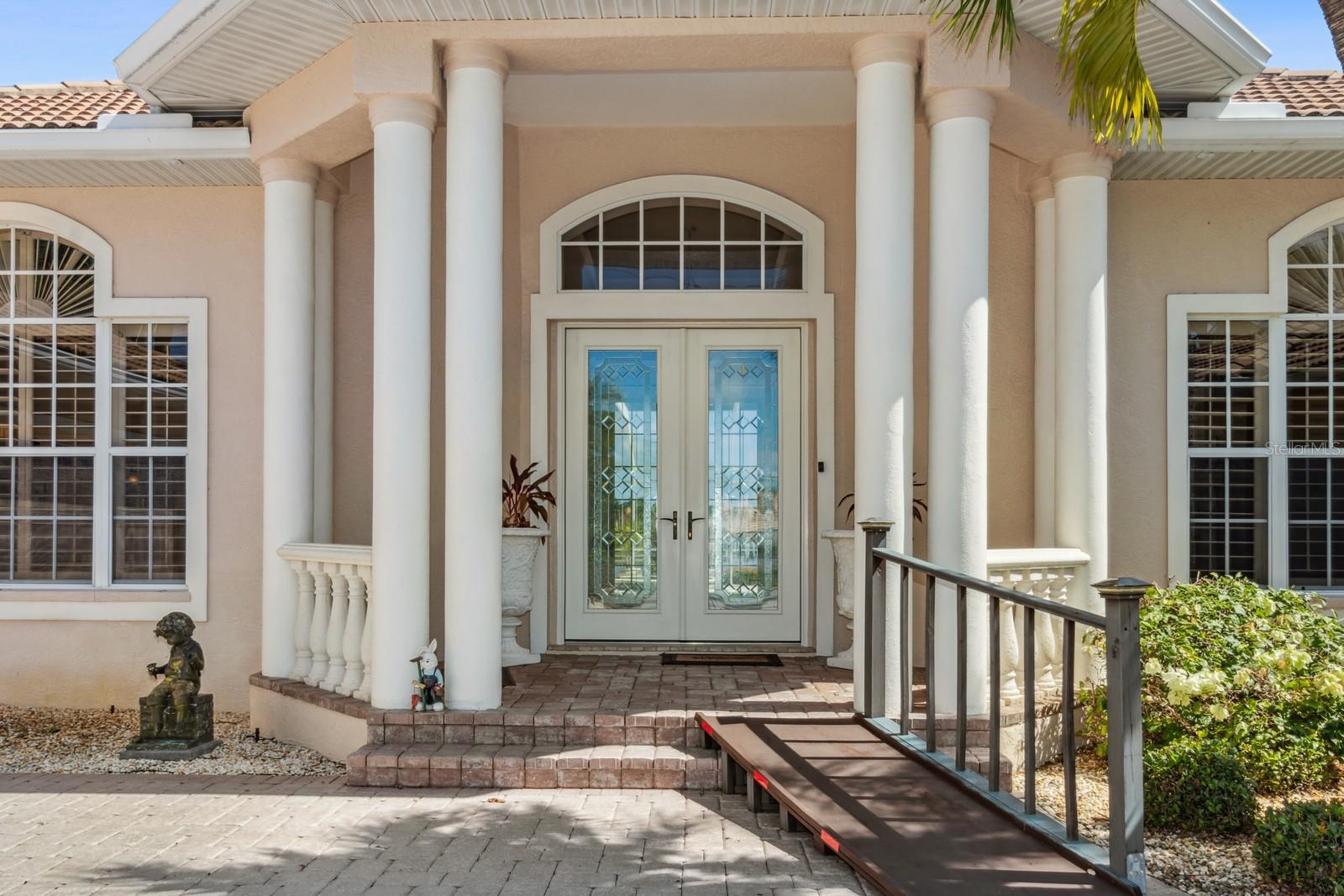 1524 COLUMBIAN DR, PUNTA GORDA, FL, 33950