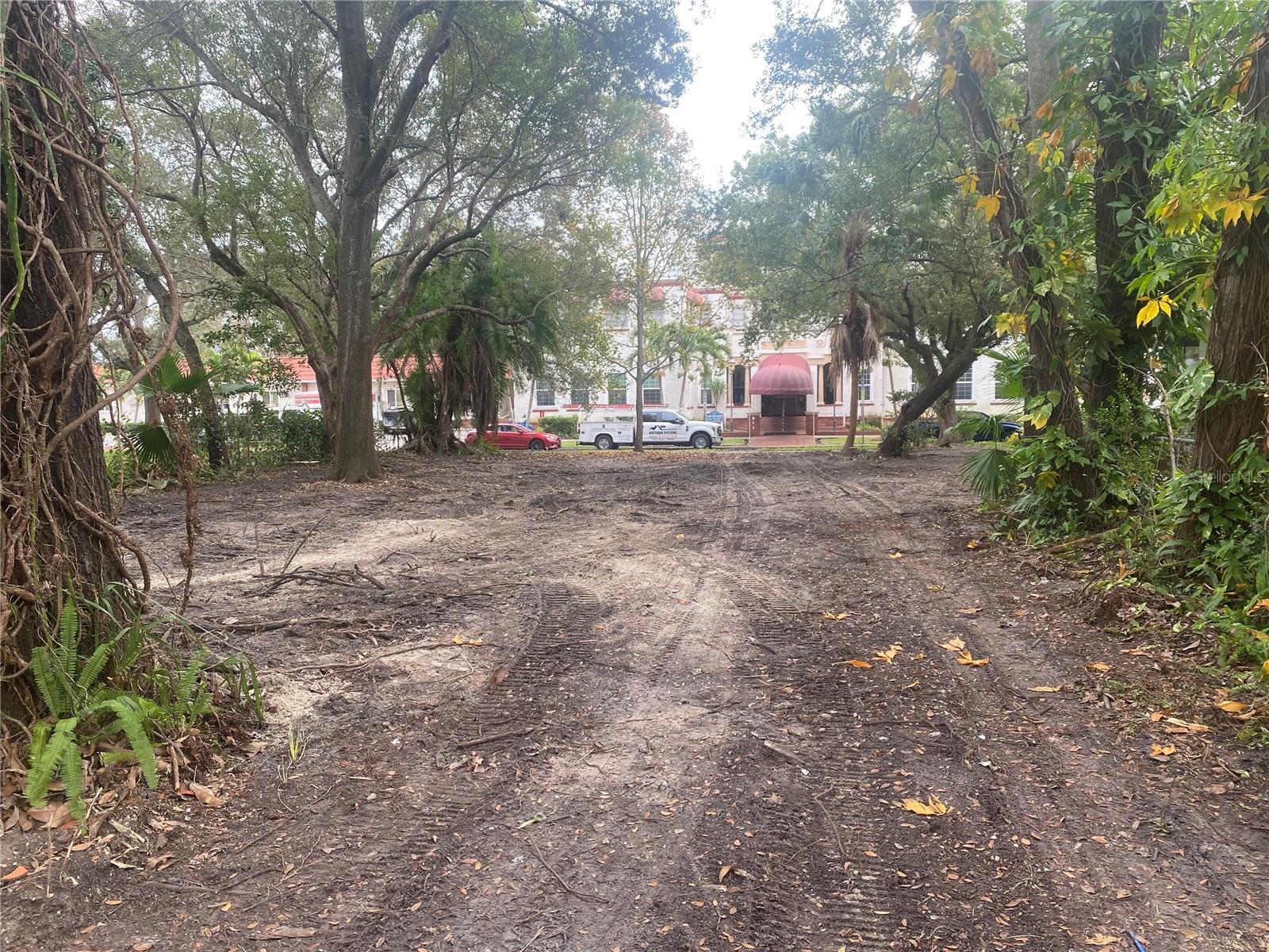 810 JACKSON ST N, ST PETERSBURG, FL, 33705