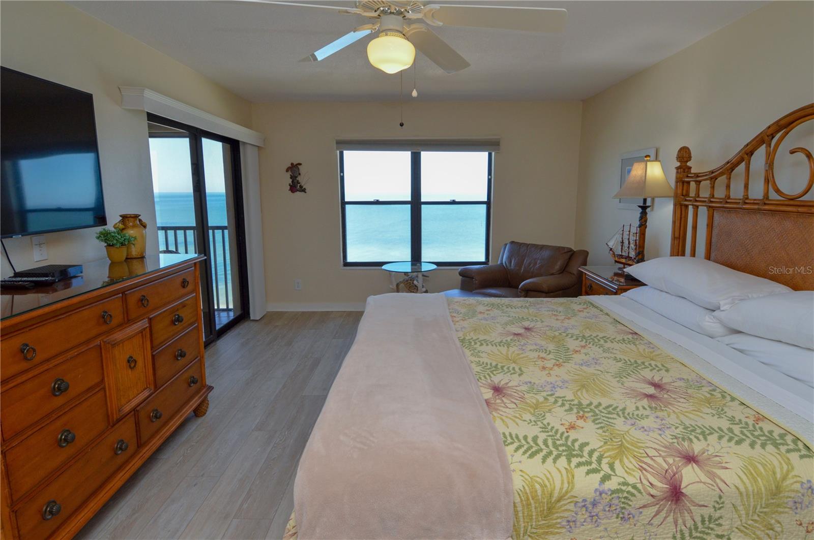 900 GULF BLVD #907 (Furnished), INDIAN ROCKS BEACH, FL, 33785