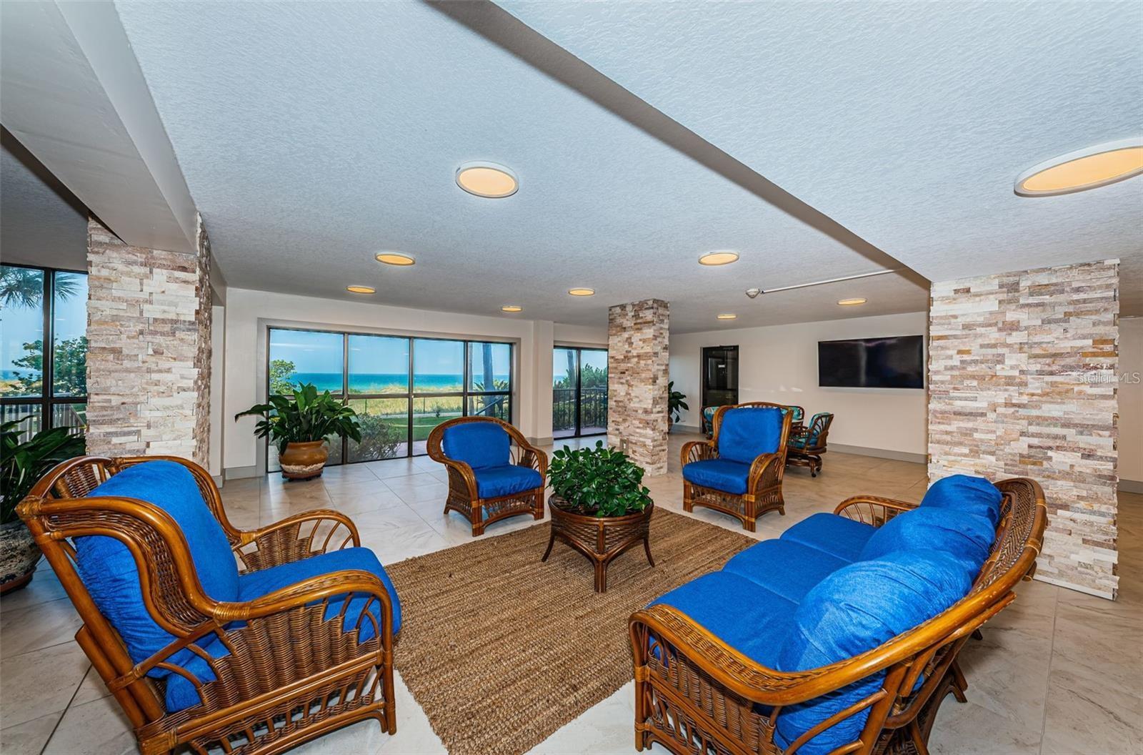 900 GULF BLVD #907 (Furnished), INDIAN ROCKS BEACH, FL, 33785