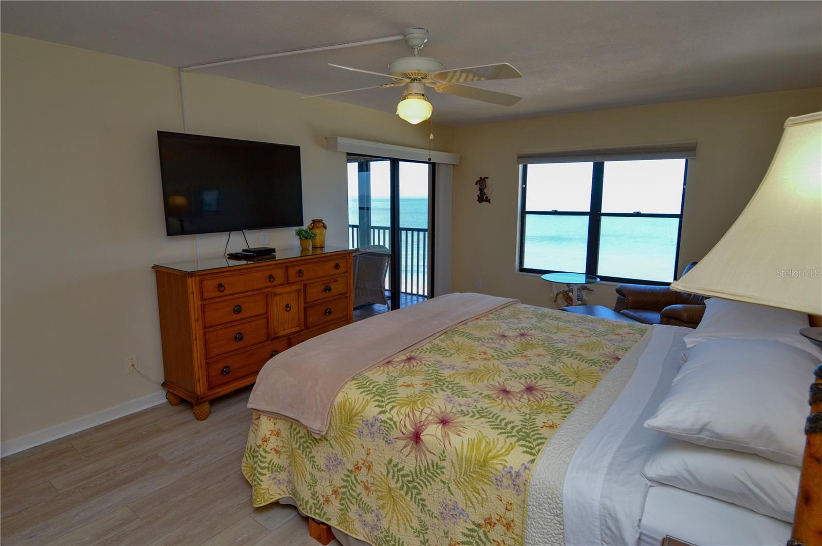900 GULF BLVD #907 (Furnished), INDIAN ROCKS BEACH, FL, 33785