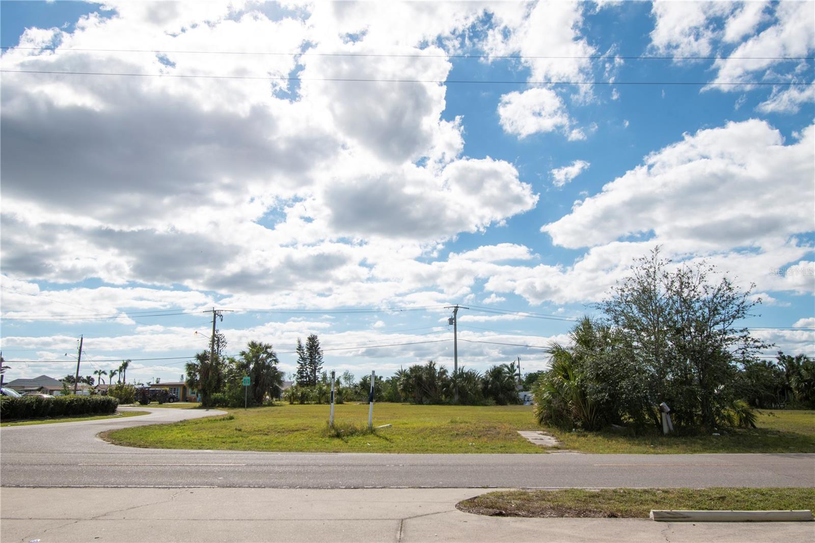 3859&3871 TAMIAMI TRL, PORT CHARLOTTE, FL, 33952