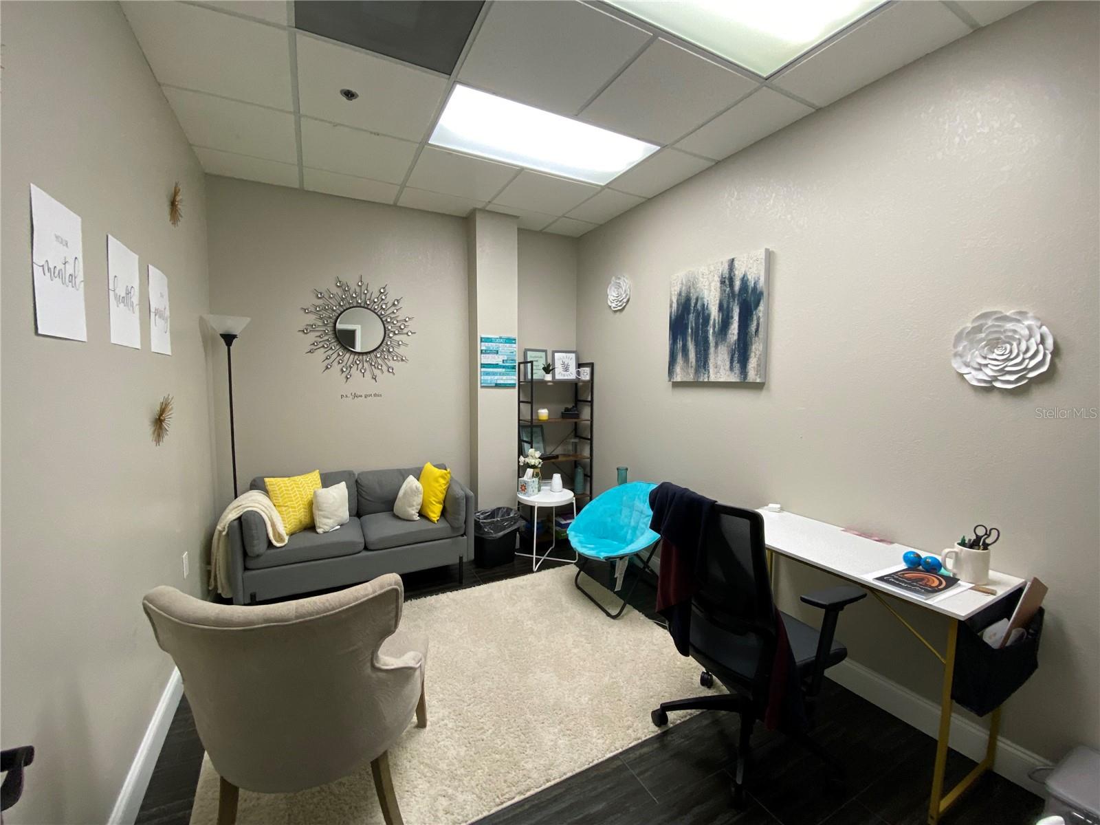 1211 TECH BLVD #111, TAMPA, FL, 33619