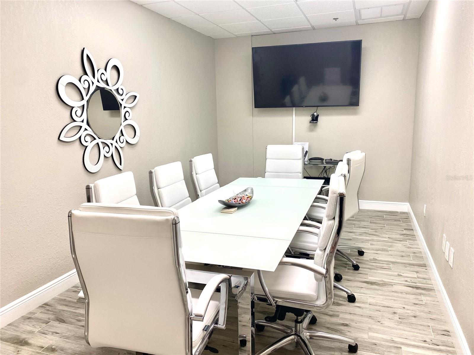 1211 TECH BLVD #111, TAMPA, FL, 33619