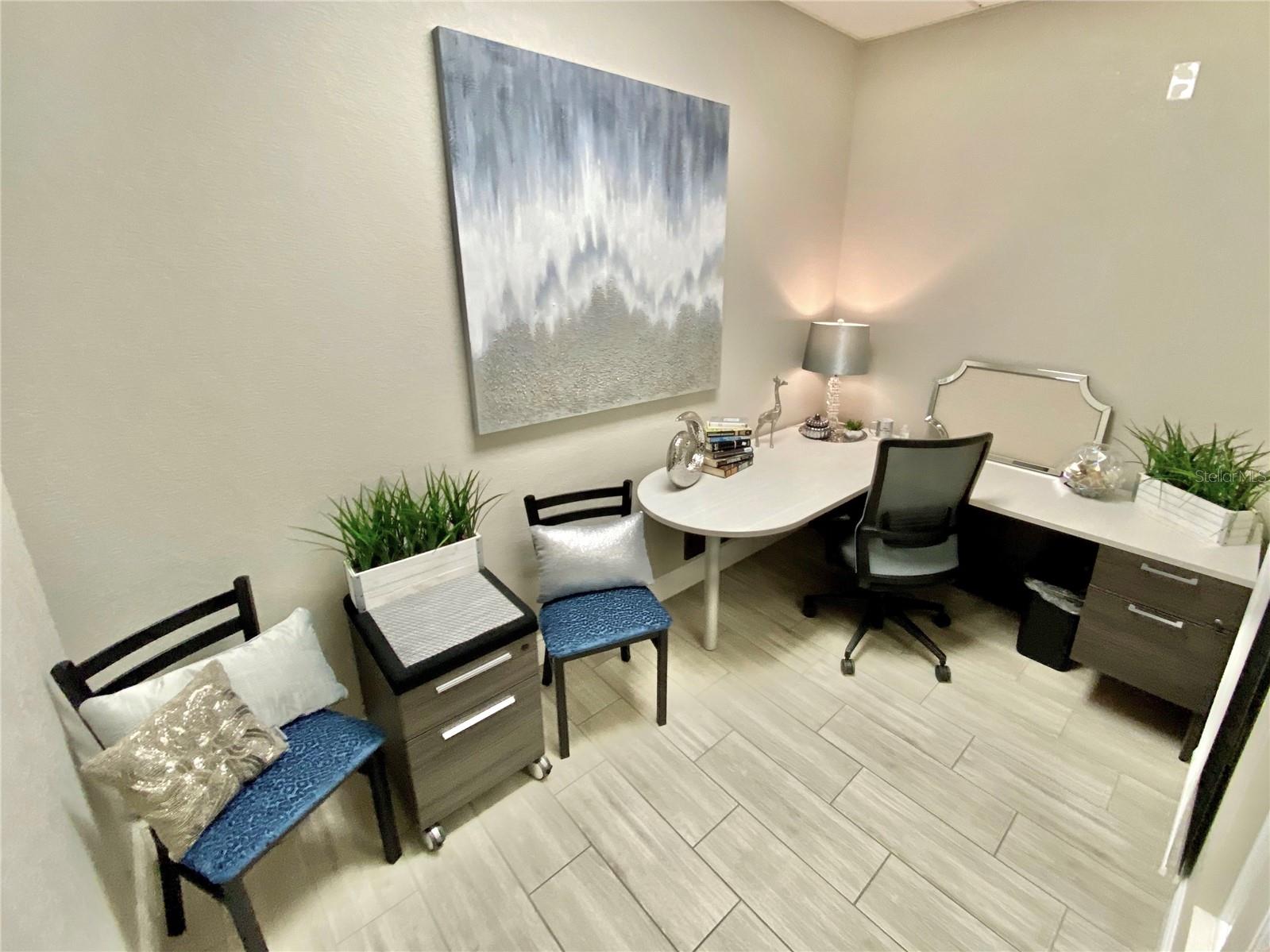 1211 TECH BLVD #111, TAMPA, FL, 33619