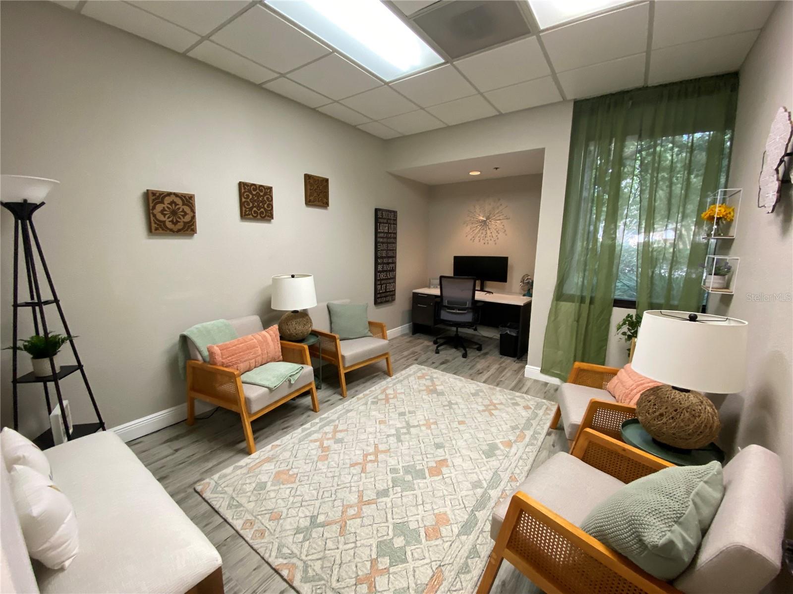 1211 TECH BLVD #111, TAMPA, FL, 33619
