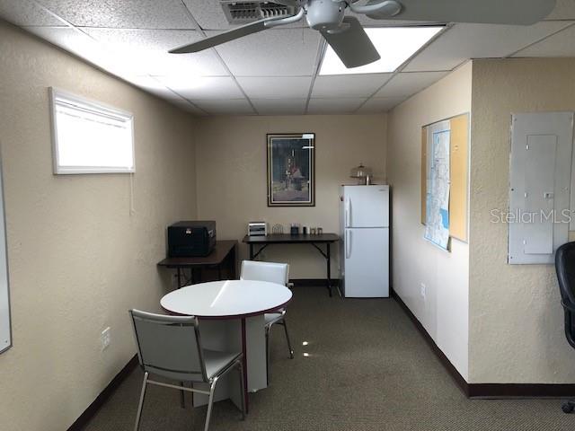 8616 US HIGHWAY 19, PORT RICHEY, FL, 34668