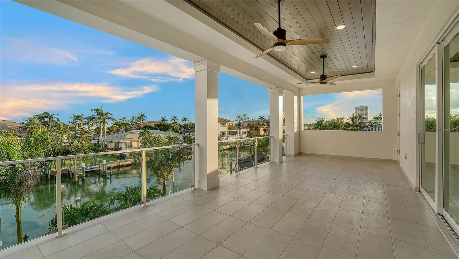 A4557763 Property Photo