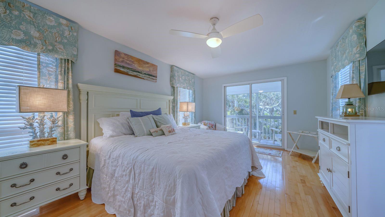 6570 MANASOTA KEY RD, ENGLEWOOD, FL, 34223