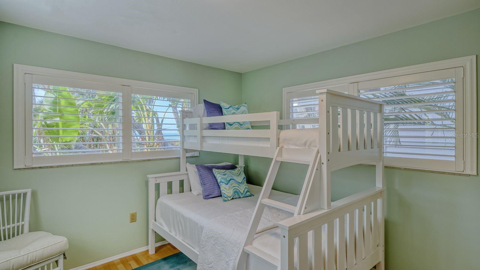 6570 MANASOTA KEY RD, ENGLEWOOD, FL, 34223