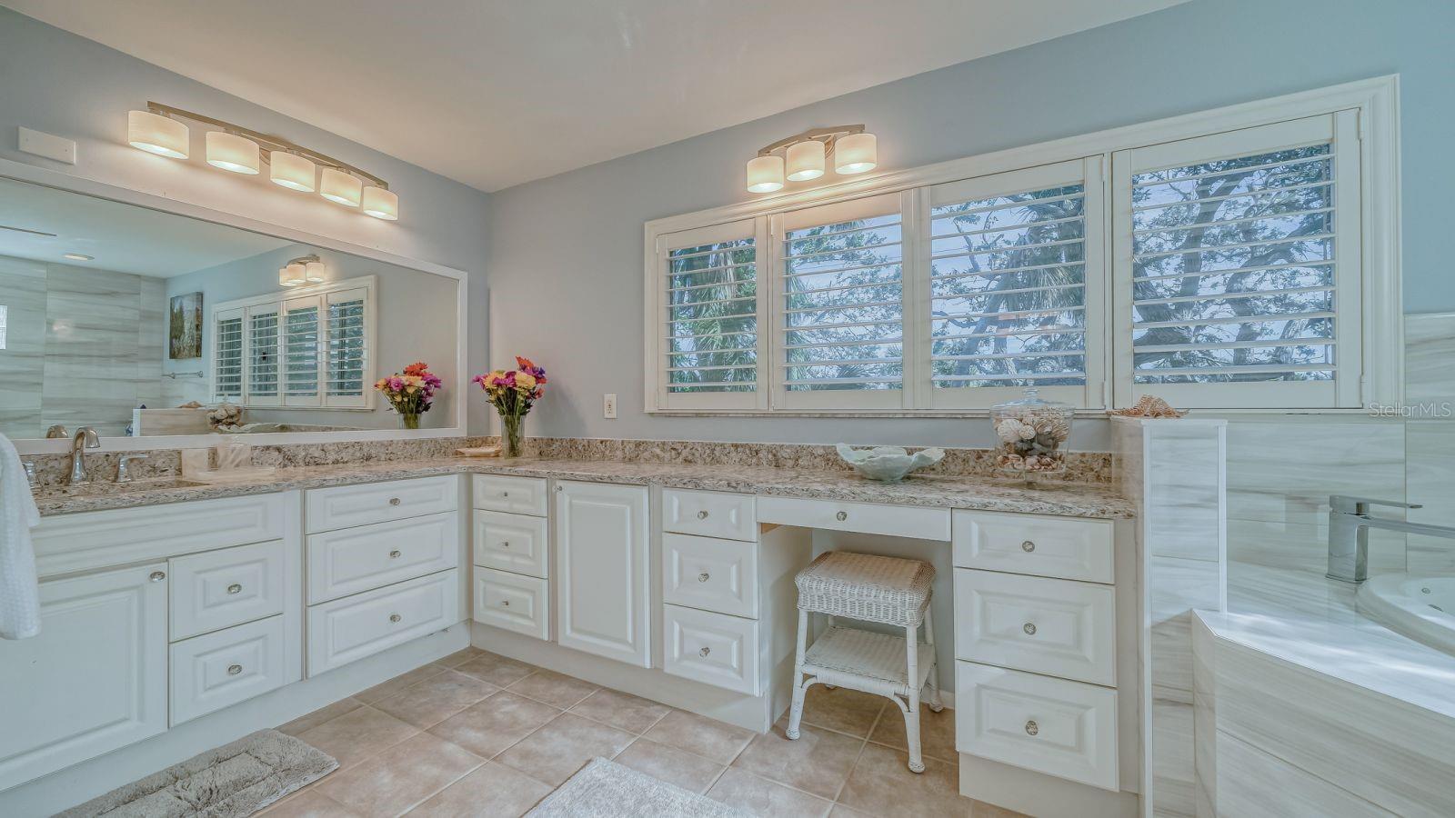 6570 MANASOTA KEY RD, ENGLEWOOD, FL, 34223