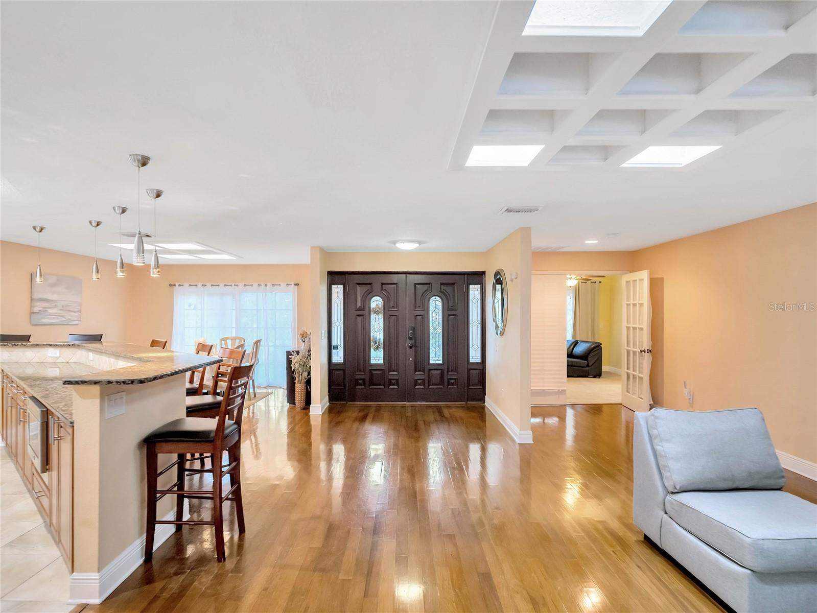 2401 MARGOLIN LN, CLEARWATER, FL, 33764