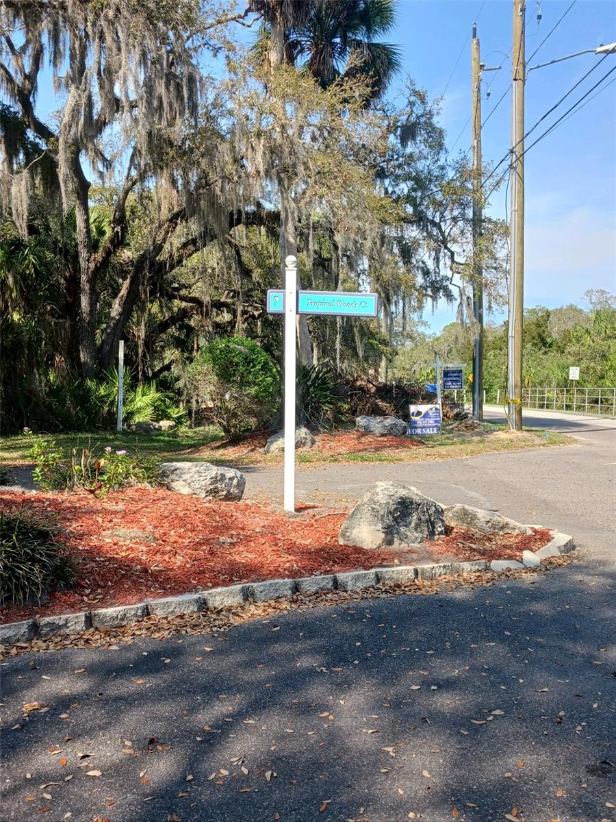 5353 TROPICAL WOODS CT, PORT RICHEY, FL, 34668