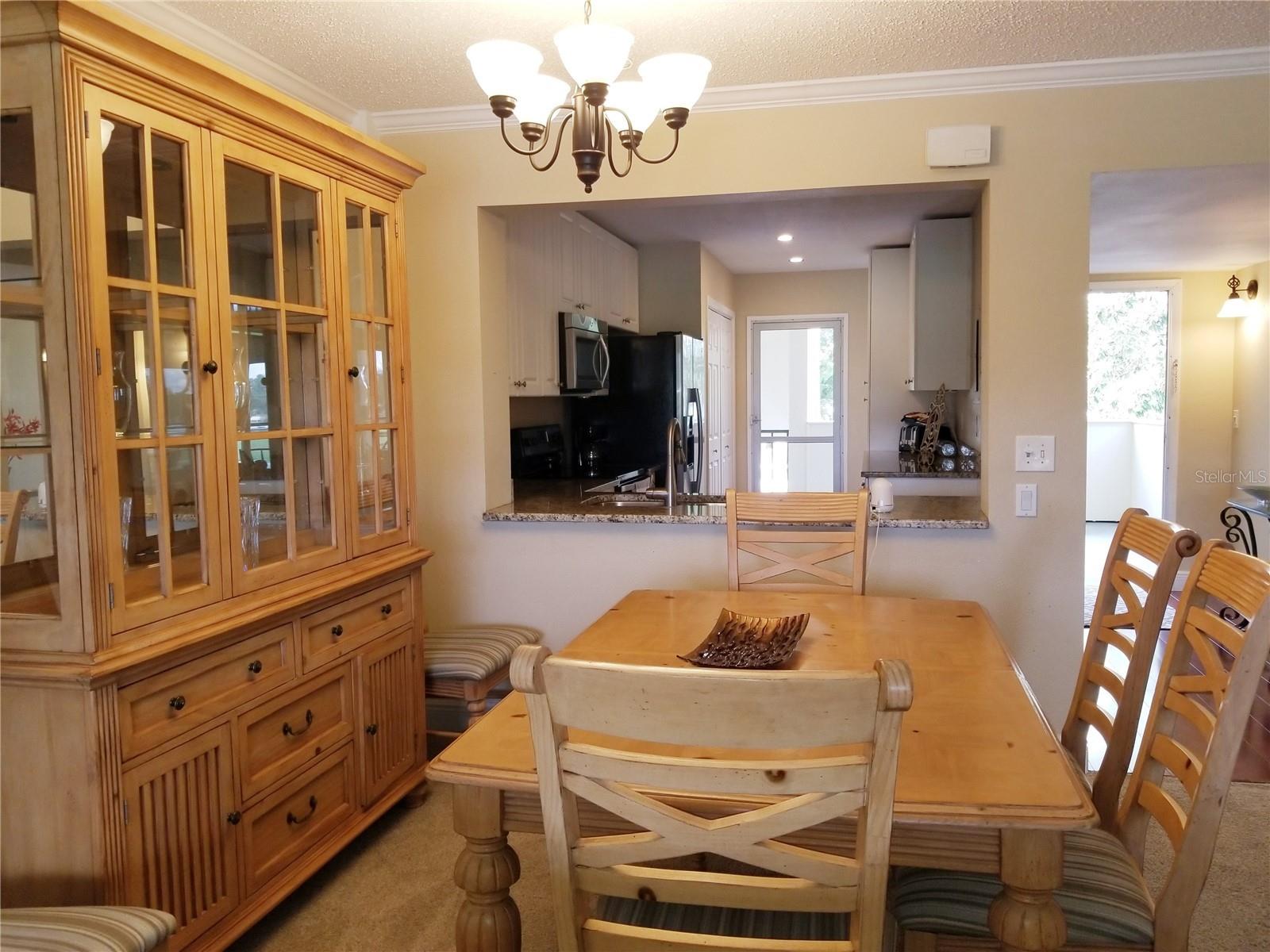 7173 W COUNTRY CLUB DR N #242, SARASOTA, FL, 34243