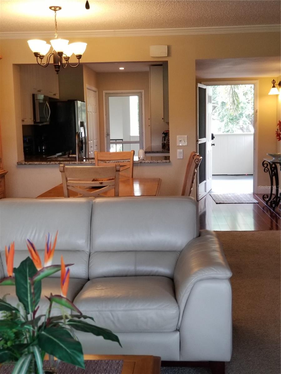 7173 W COUNTRY CLUB DR N #242, SARASOTA, FL, 34243