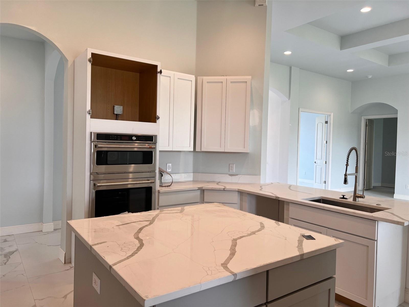 9507 MID SUMMER LN, LEESBURG, FL, 34788